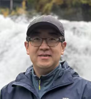 Keynote speaker Shen Yin